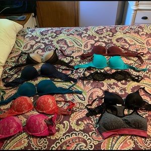 Victoria’s Secret Bra Lot (mostly 32C, 34B, 32B)